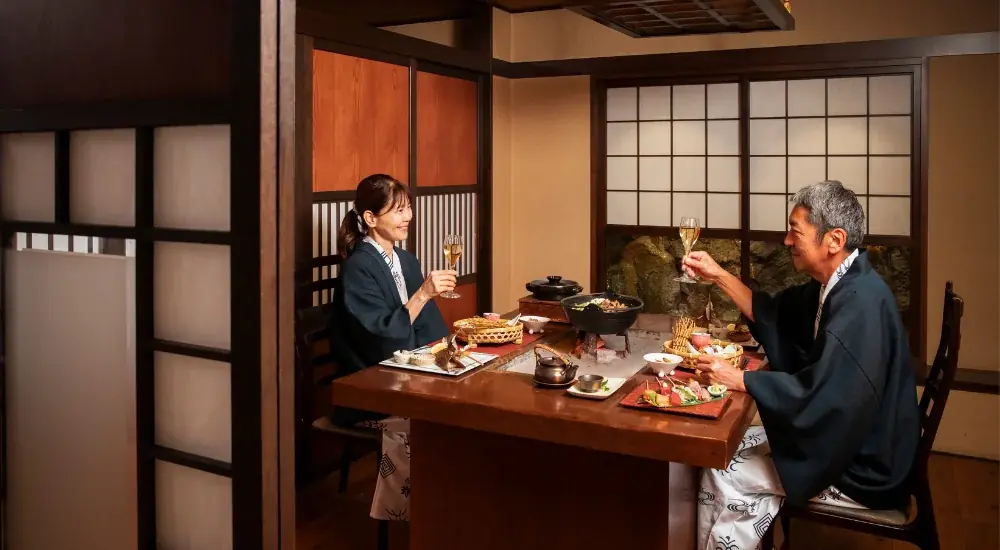 【北海道／層雲峡】11月はいい夫婦月間！ふたりで味わう、朝陽亭ならではの贅沢な時間。選べる2つの特別宿泊プラン【朝陽亭】 画像 1