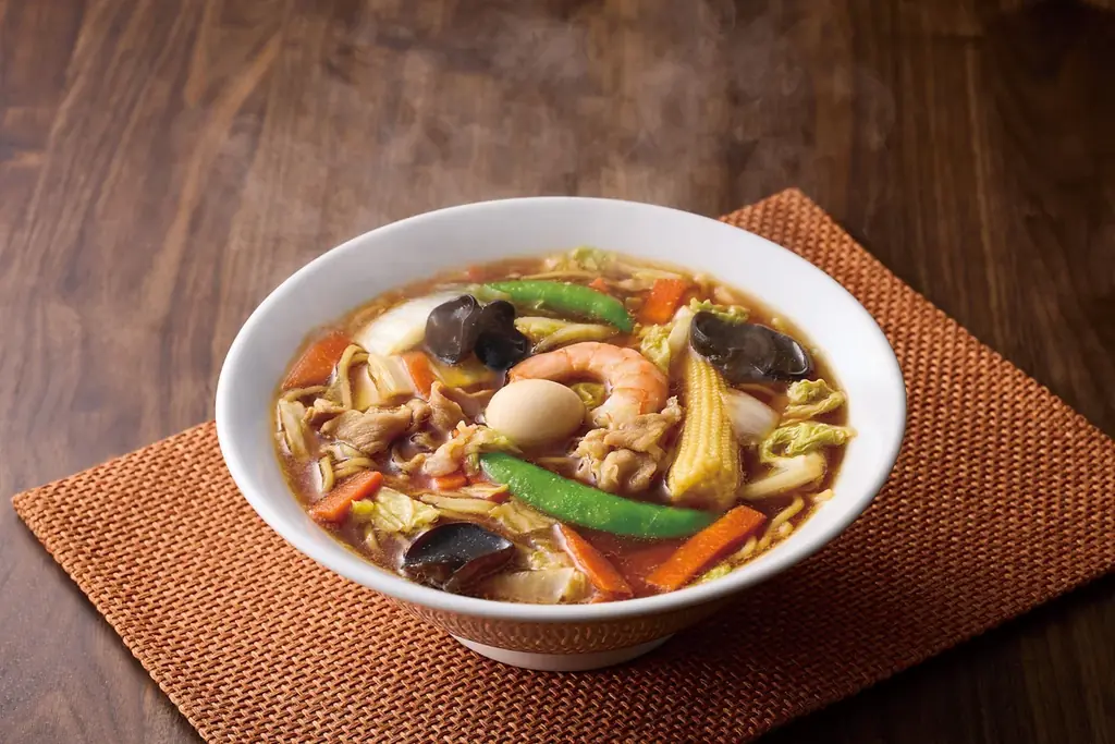【丸源ラーメン】「熟成醤油 丸源五目そば」が11月12日(木)から期間限定で登場！本日より7店舗で先行販売開始 画像 2