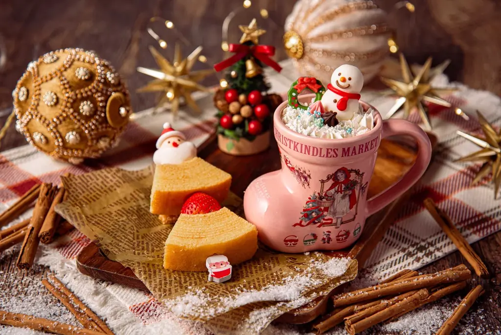 【入場無料】今冬のクリスマスマーケット(R)は東京スカイツリータウン(R)から開幕！11月5日(木)の初日は全長約4mの「巨大シュトレン入刀式」、グリム童話をイメージした新作ブーツ型マグカップも登場！ 画像 6