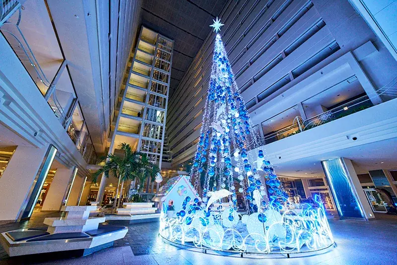 【ルネッサンス リゾート オキナワ】2026年の「クリスマスケーキ」が11月1日に予約受付を開始。聖夜を彩る個性豊かなケーキが登場します。 画像 1