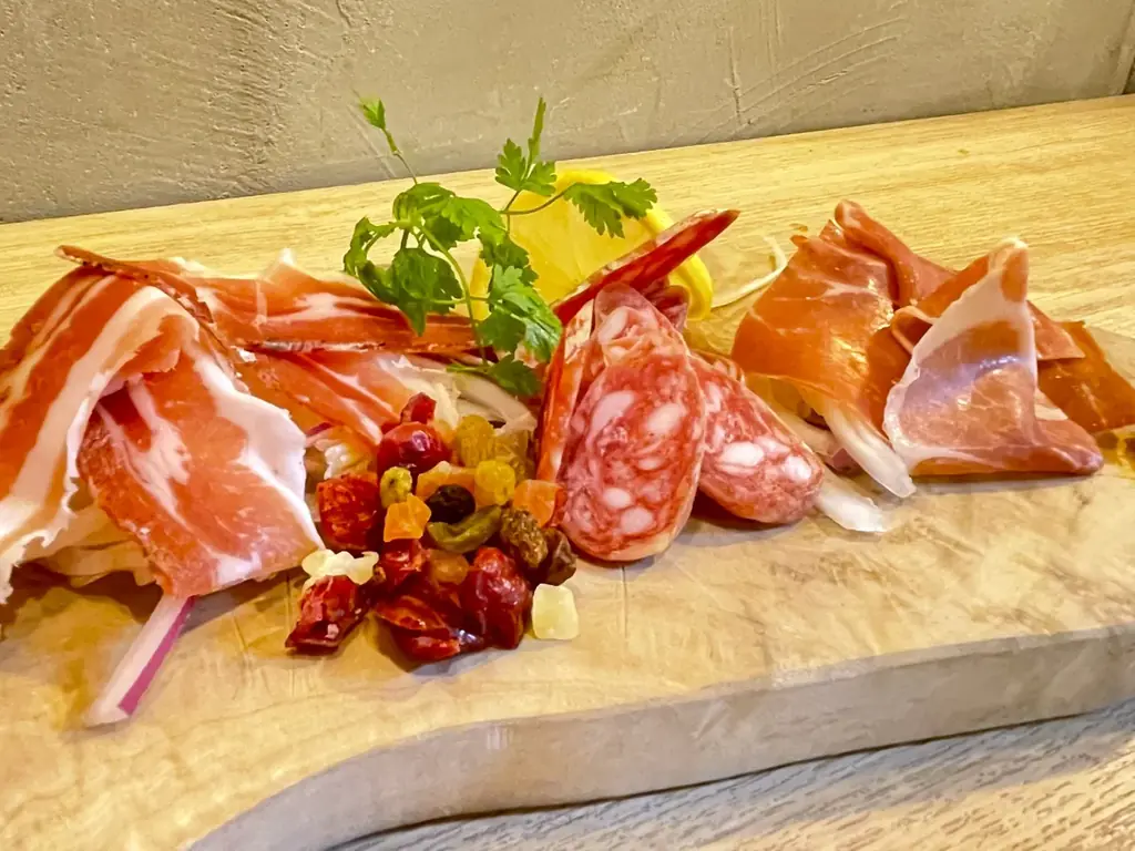 6/26(木)東京初出店！“本格ナポリピッツァ 大衆イタリアン”のお店『ピザとハムと時々ワイン…ボンジョルノ食堂 茗荷谷駅前店』オープン！ 画像 6