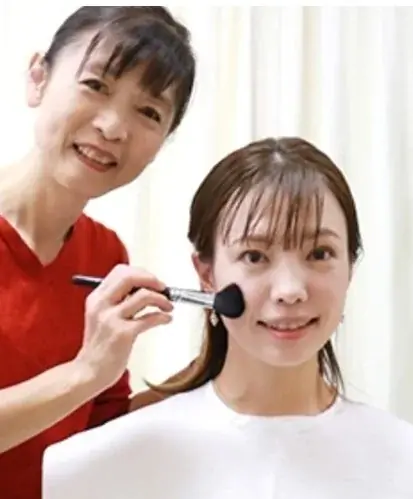 6月14日、アイディア高等学院の美活部が、「自分を輝かせるメイク術」セミナーを開催 画像 2