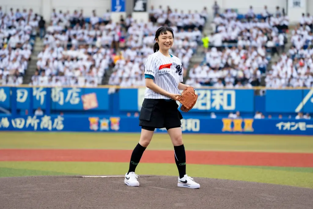 古川琴音ファーストピッチ