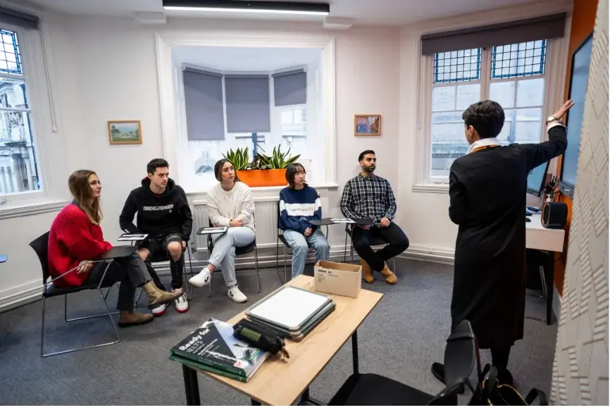 【ネイティブキャンプ留学】イギリス・ケンブリッジを代表する人気校「EC Cambridge」の取り扱い開始 画像 3