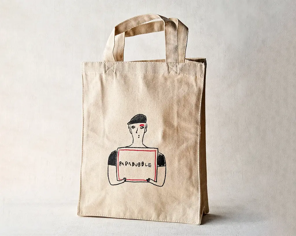 “体験” を軸につくられた次世代型ショップでの職人による飴作りはまるで、ステージパフォーマンス！ルミネ有楽町 LUMINE STREETにPAPABUBBLE 有楽町店がグランドオープン 画像 4