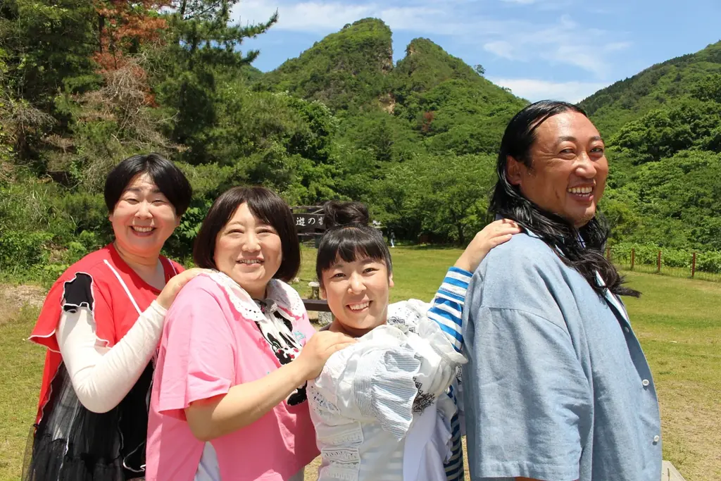 ロバート森三中佐渡旅