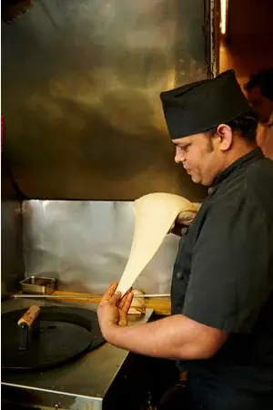 本格カレーエスニック料理店「スパイス研究所BistroMAD CHEFs池袋東口店」「スパイス研究所BistroMAD CHEFs池袋西口店」【6月にオープン！】 画像 2