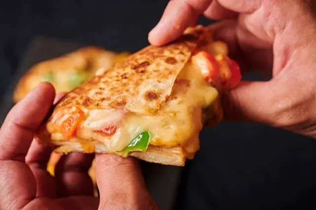 本格カレーエスニック料理店「スパイス研究所BistroMAD CHEFs池袋東口店」「スパイス研究所BistroMAD CHEFs池袋西口店」【6月にオープン！】 画像 4