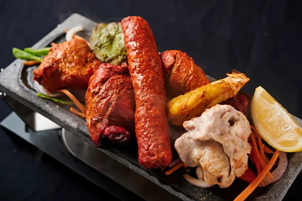 本格カレーエスニック料理店「スパイス研究所BistroMAD CHEFs池袋東口店」「スパイス研究所BistroMAD CHEFs池袋西口店」【6月にオープン！】 画像 7