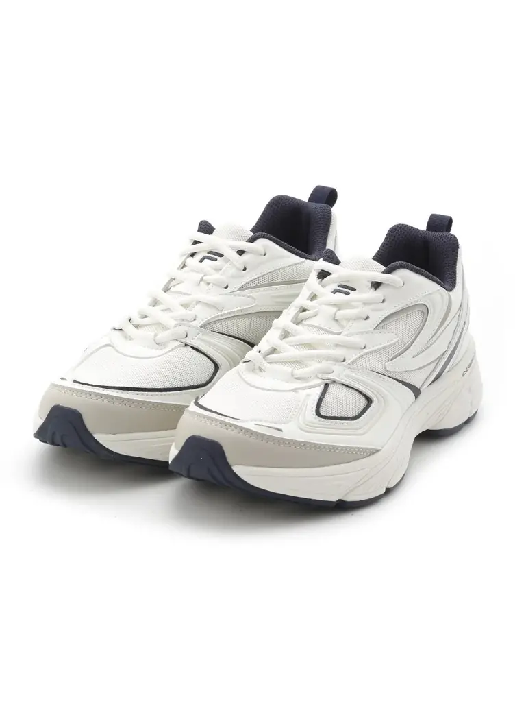 【emmi×FILA】emmiだけの特別な一足！今季は洗練されたムード漂うFILAシーズンフォーカスモデルの “INTERUN” 別注が登場 画像 2