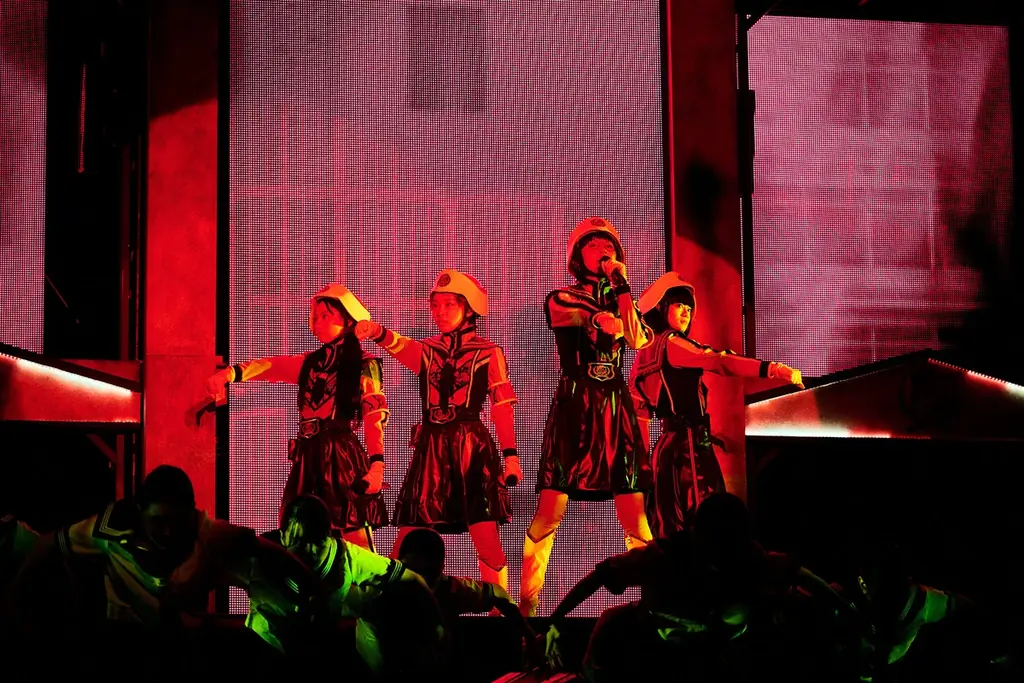 7月19日に結成10周年を迎える新しい学校のリーダーズ！結成記念日に開催される特別公演の模様を、WOWOW独占生中継にて放送・配信が決定！さらに過去にWOWOWでオンエアされた関連番組も特集！ 画像 4