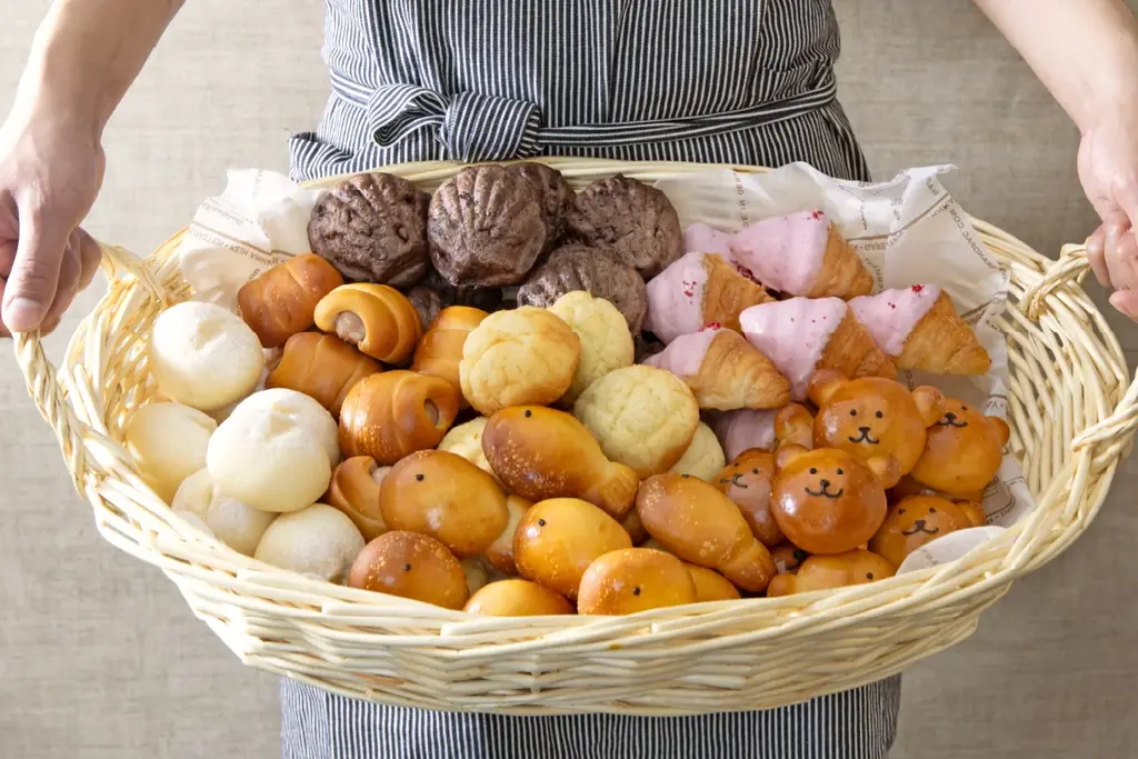 家族で楽しもう♪キッズメニューにお子様専用パン食べ放題が新登場！垂水・マリンピア神戸内「LAGOON TOOTH TOOTH」にて。 画像 1