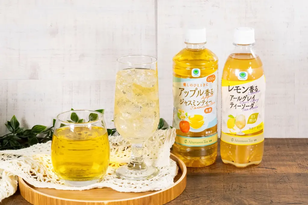 シリーズ累計３億本突破「Afternoon Tea」監修のペットボトル飲料から爽やかな香りで初夏のひとときを彩る「アップル香るジャスミンティー」「レモン香るアールグレイティーソーダ」6月24日より発売 画像 1