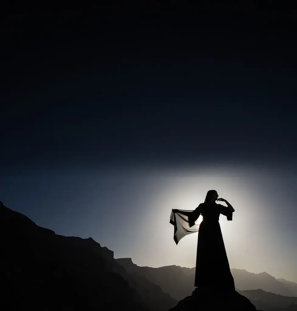サウジ女性写真展