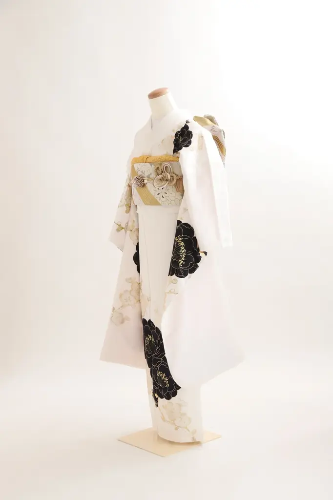 『一瞬で、ときめく。』 洗練されたディテールと最旬スタイルを叶える”Premier line”が、三景スタジオ旭川本店にてスタート！ 画像 12