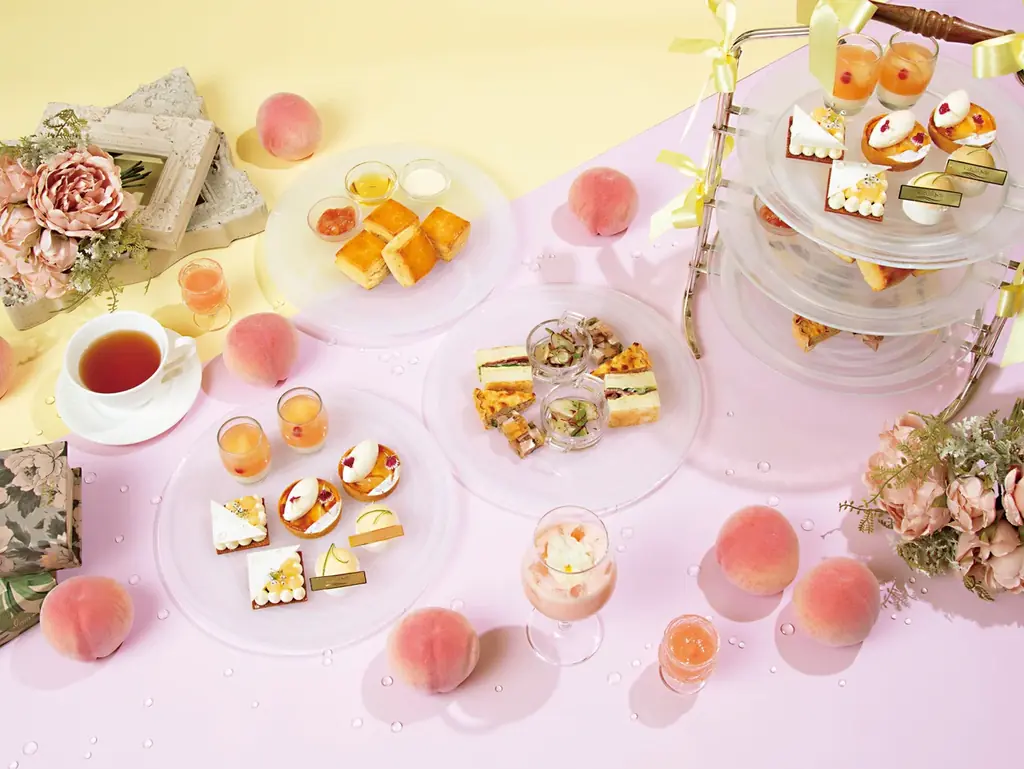 【ホテル ラ・スイート神戸ハーバーランド】夏の陽射しに輝くみずみずしい桃をイメージ「LA SUITE Peach Afternoon Tea」を販売 画像 1