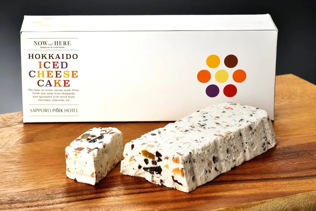 【札幌パークホテル】ひんやり冷たい新商品「北海道アイスチーズケーキ」新発売　2025年6月21日（土）より販売開始 画像 2