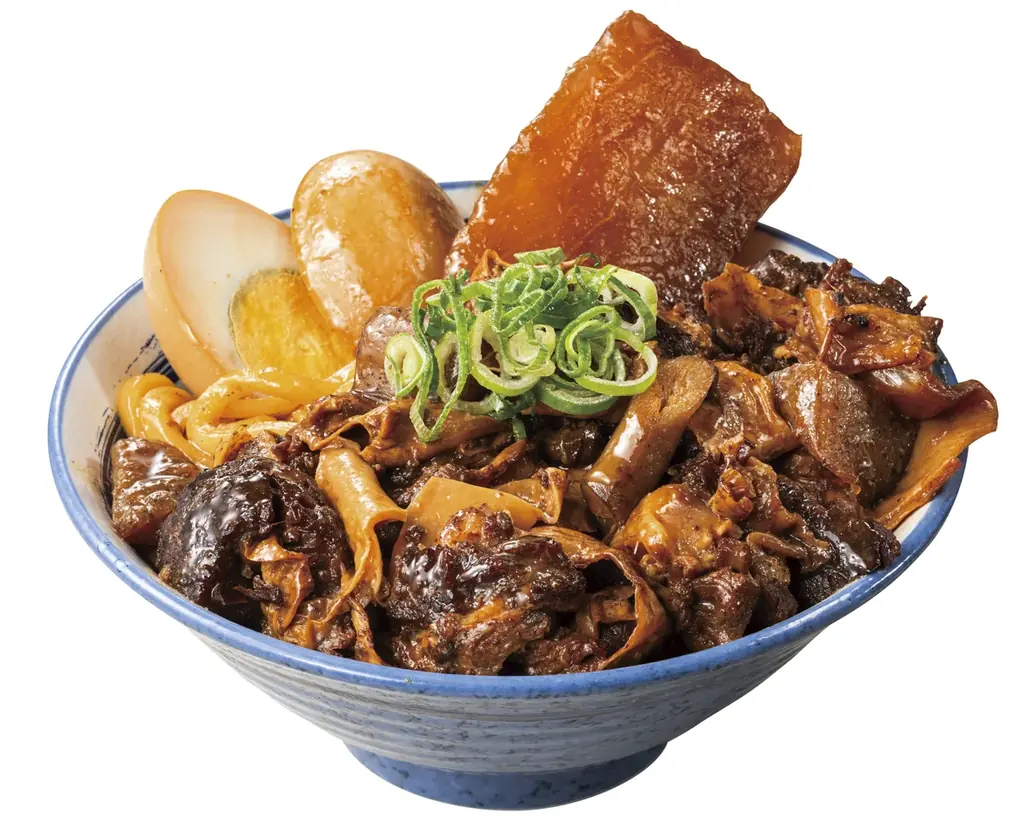 【煮込みの王道】丼や定食としてご飯のおかずに「牛すじ煮込み丼」肉めし岡もとに新登場 画像 2
