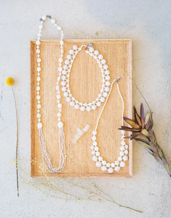 【異業種コラボ】 トリプル・オゥ（㈱笠盛/群馬県）×長坂養蜂場（静岡県）140年の刺繍技術 × 90年の養蜂文化　異業種老舗の出会いから生まれた「ミツバチ刺繍ブローチ」誕生 画像 4