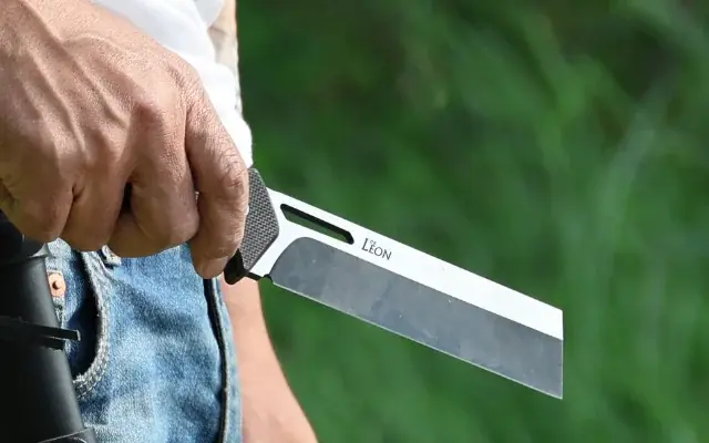 一本で完結。5in1フルタング鉈ナイフ『LEON』を販売開始 画像 2