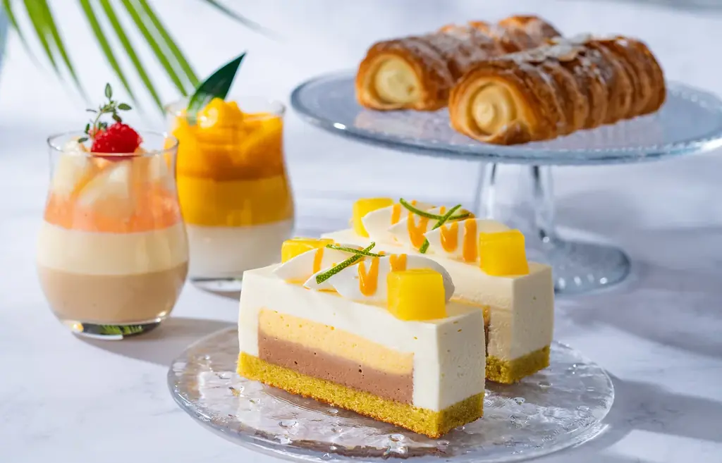 夏香るフルーティーなケーキ＆涼やかなグラススイーツのほか 冷やして美味しいサクッと軽やかなブレッドも。「サマーフルーツフェア fruity×juicy」を開催 画像 1