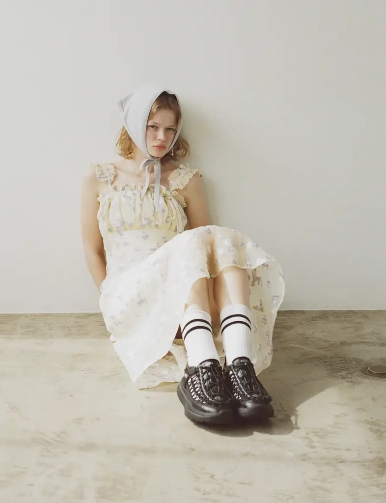 ＜SNIDEL(スナイデル)＞アウトドア・フットウェアブランドKEENから「UNEEK WK」の別注カラーが登場！＜6月25日(水)発売＞ 画像 2