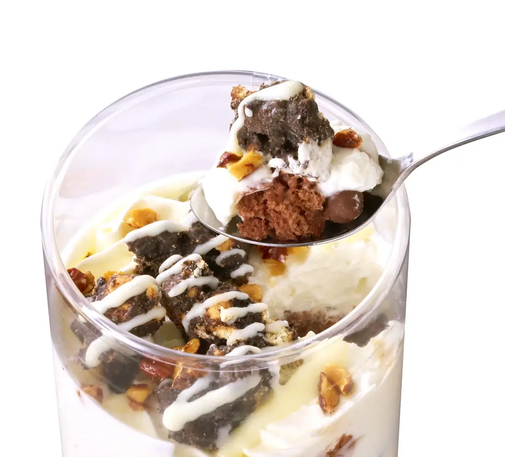 【新発売】もりもと「はかり売りパン」誕生25周年記念で「白いブラックサンダー×はかり売りパン」が初のコラボレーション！限定店舗にて新発売いたします。 画像 7