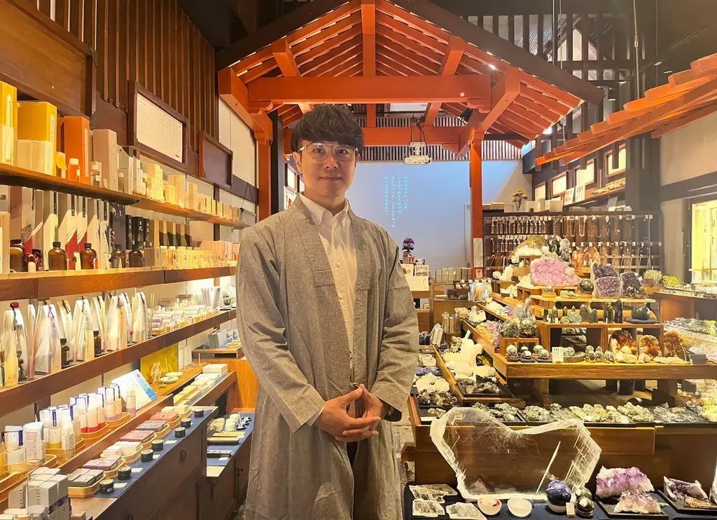 神社ソムリエ・佐々木優太氏が「岩座-IWAKURA-」公式アンバサダーに就任 画像 1