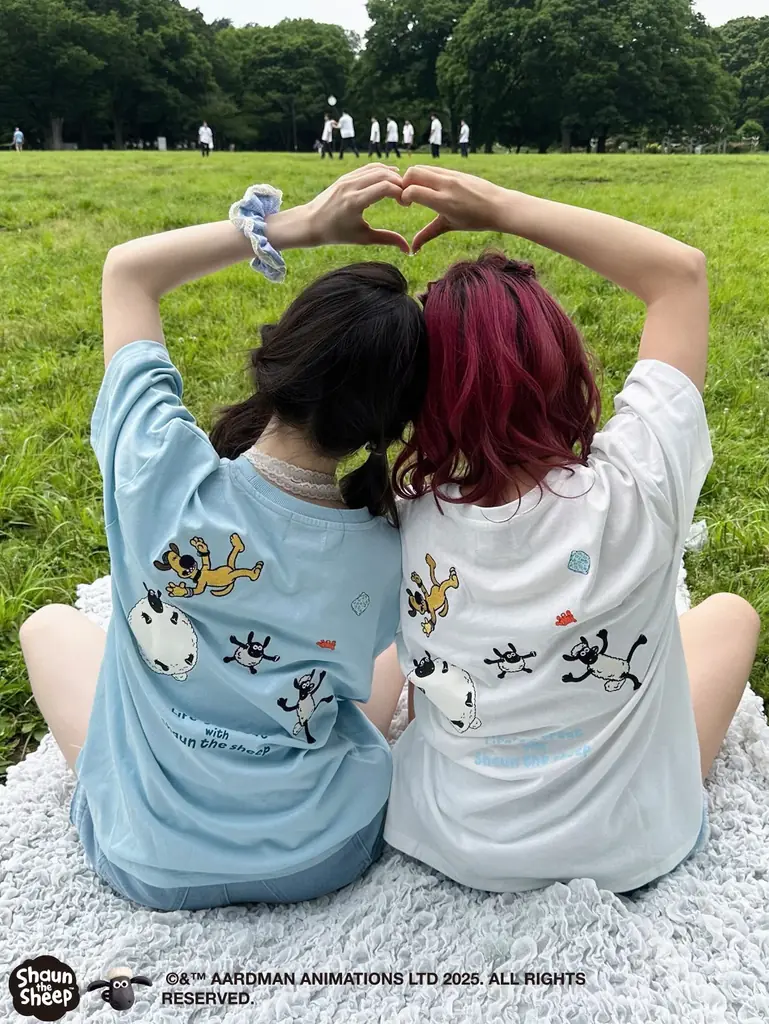 「ひつじのショーン」のキャラクターがほどこされたデザインTシャツがアクキーセットになってAS KNOW AS plusから登場☆༉ 画像 9