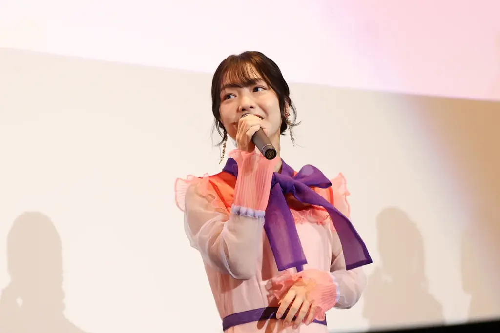「アイカツ!メモリアルステージ ~輝きのユニットカップ~」大ヒット上映中!大空あかり役 下地紫野さんと、天羽まどか役 川上千尋さん、木村隆一監督が公開記念舞台挨拶に登壇! 画像 3