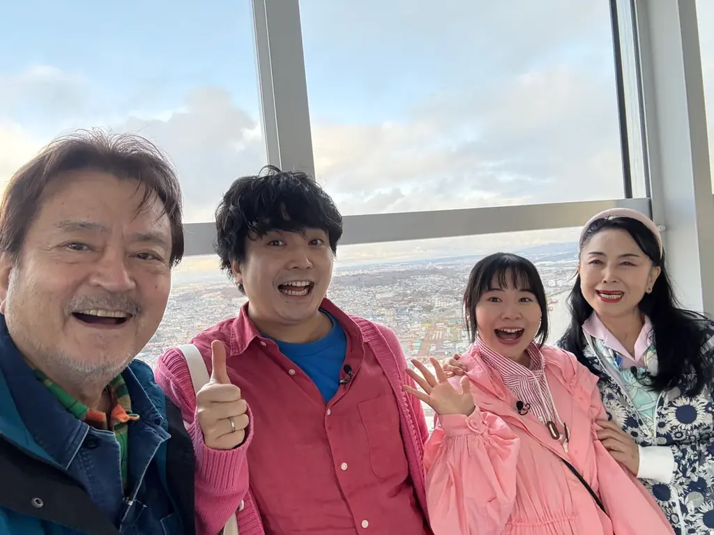 俳優 大和田伸也、妻・五大路子、息子夫婦と家族クルーズ旅。ぬい活や船内ゲームに大はしゃぎ！息子の本音に涙も…。～BS10『あこがれの絶景クルーズ旅』本日よる7時～ 画像 1