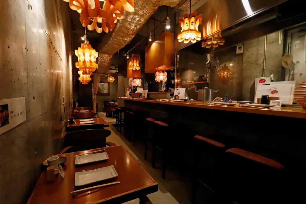 日本最大級の地鶏「天草大王」と浅草開化楼の麺が出会った！あるようでなかった“親子丼の進化形”が誕生！唯一無二の「親子丼×麺」中目黒の炭火焼MARUよりランチ限定新登場！ 画像 5