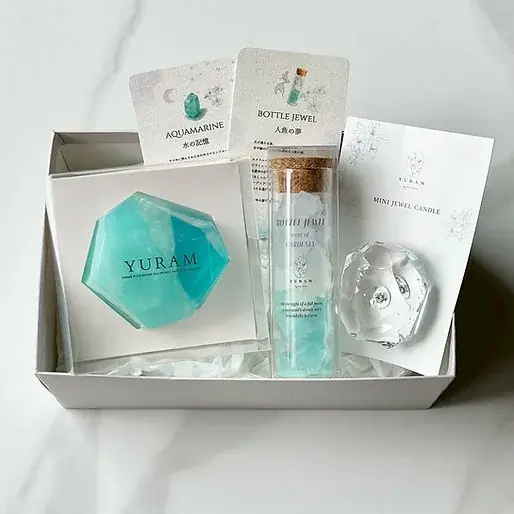【設立4周年記念！涼しげな“青の世界”を贈る──YURAM宝石石鹸“宝石箱マーメイドシリーズ”4種を6/28に発売】 画像 6