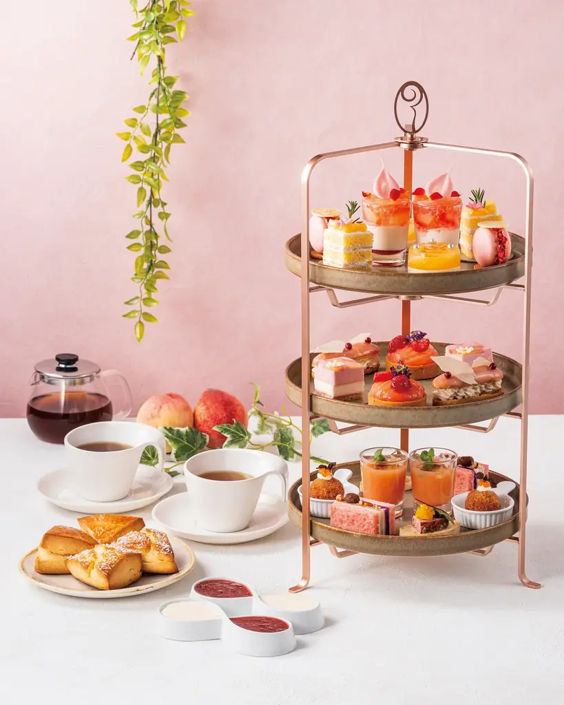 ローズホテル横浜 桃の香りに包まれる至福のひと時「桃づくしのアフタヌーンティー」 画像 5