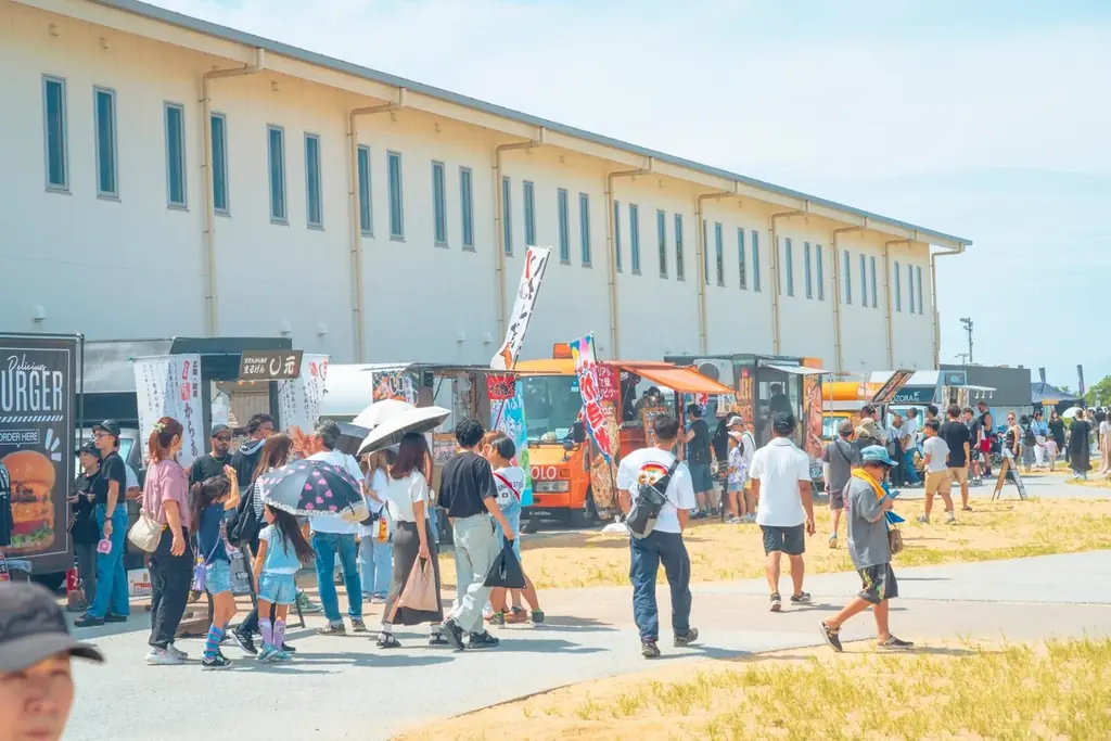 【大阪・泉南】昼は世界のグルメを満喫、夜は七夕ランタンでロマンチックに。「WORLD GOURMET EXPO」7月5日(土)・6日(日)開催！大阪で世界旅行気分を。 画像 2