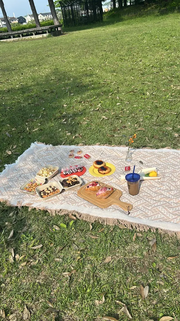 24時間冷凍スイーツ無人販売「FROSTYBOX24/7」 VC加盟店募集を正式スタート 画像 3