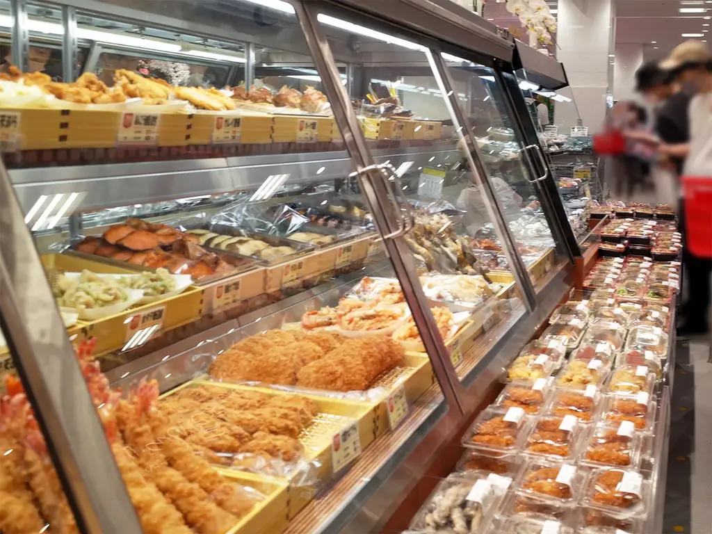 手のひらからはみ出す！角上魚類の「角上うなぎおにぎり」登場。土用の丑の日に向けてたっぷりのうなぎ蒲焼きを使用した、圧倒的な大きさと具材の贅沢さにこだわったおにぎり第三弾！ 画像 13