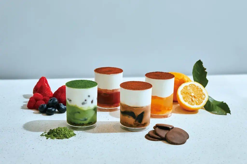 名古屋で話題の”夏のアムール” に、チョコレートバンクが再び登場！出来立て熱々のピザやバーガーからひんやりかき氷まで、真夏のプールサイドで楽しみたいメニューが大集合！ 画像 1