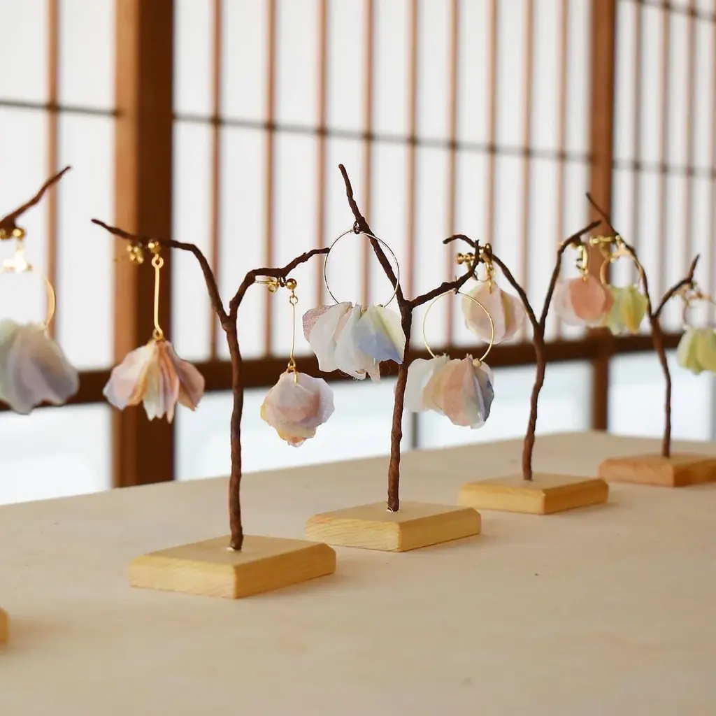 「学びが人生を変える」――想いや感性に寄り添う“ニッチなオンライン講座”累計受講者5万人を突破 画像 1