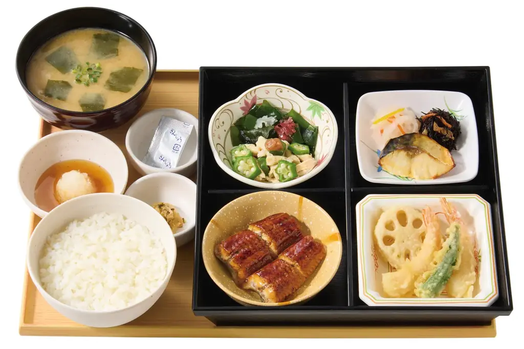 魅力がここに！「やよい軒」全国の店長が選んだ、『うなぎまぶし定食』おすすめポイント！1位『ふっくら香ばしいうなぎ』、『締めはだしでひつまぶし風のお茶漬け』 画像 5