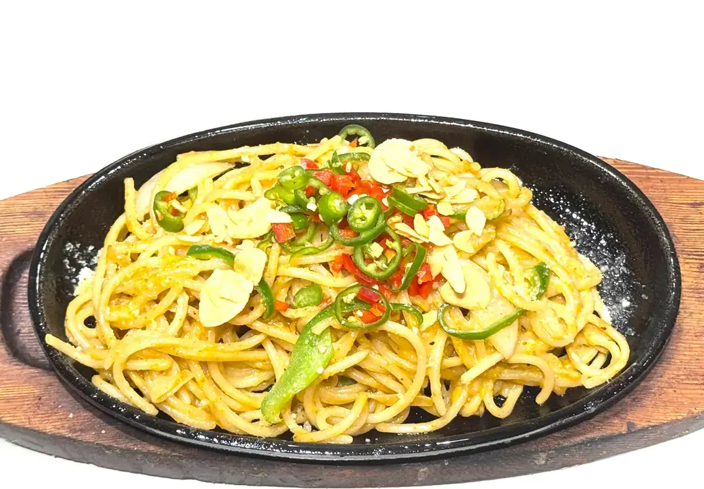 【阪神梅田本店】”和風カレーいか焼き”が約10年ぶりに復活!”早い、安い、旨い”スナックパークが、カレーに染まるイベントを初開催いたします 画像 7