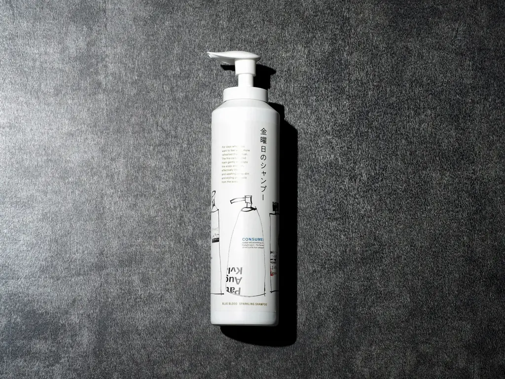 『金曜日のシャンプー』誕生。天然由来成分95％、10000ppmの濃密炭酸泡で、“やさしく・しっかり” 洗いあげる週末のご褒美ケア。 画像 2