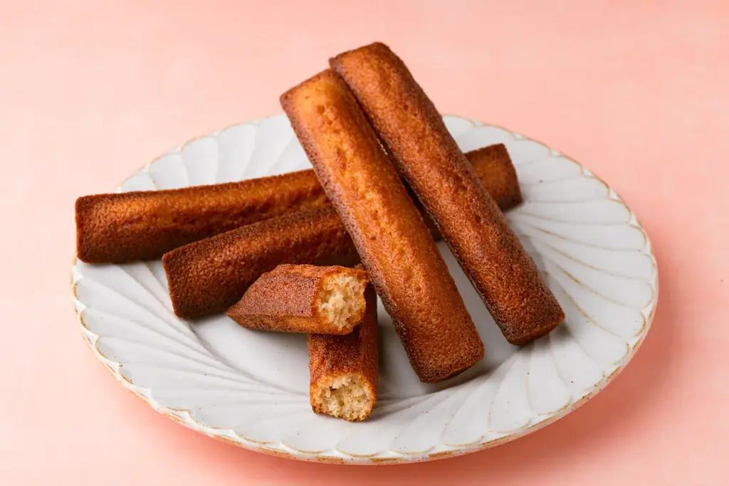 2025年6月27日発売 HANERUの焼きたてスティックフィナンシェ登場