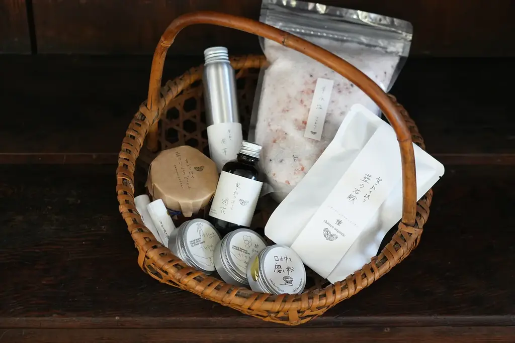 湘南発・自然派ECショップ創業者の少女時代の原風景＜森の記憶＞をイラストと映像で表現したブランドイメージを発表 画像 12