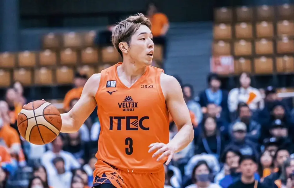 B2リーグ ベルテックス静岡所属 岡田雄三選手とのサプライヤー契約締結 画像 2