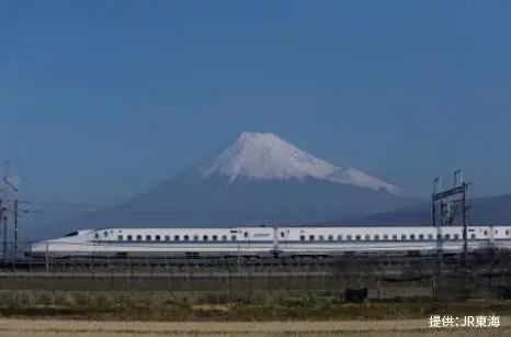 東海道新幹線とザボディショップがコラボ。新幹線旧ヘッドレストカバーをアップサイクルした麻100%のティッシュポーチを限定プレゼント 画像 4