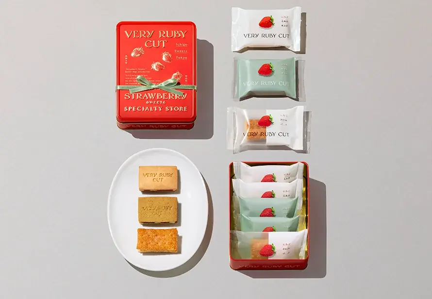 【名古屋タカシマヤ】完売必至の東京発いちごスイーツ専門店「VERY RUBY CUT」。ピスタチオバターをまるごと頬張る夏の新作や、当店限定アソート缶とともに〈アムール・デュ・ガトー〉へ 画像 5
