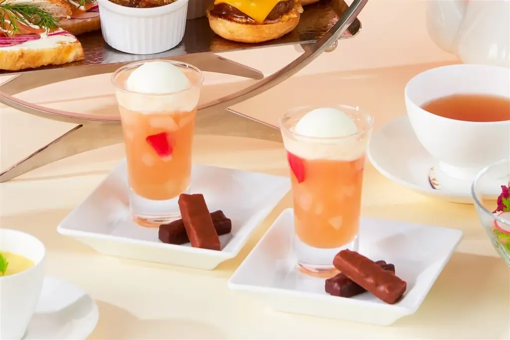 甘くて涼しい、眺めもごちそうなサマーアフタヌーンティーが新登場！ 画像 7