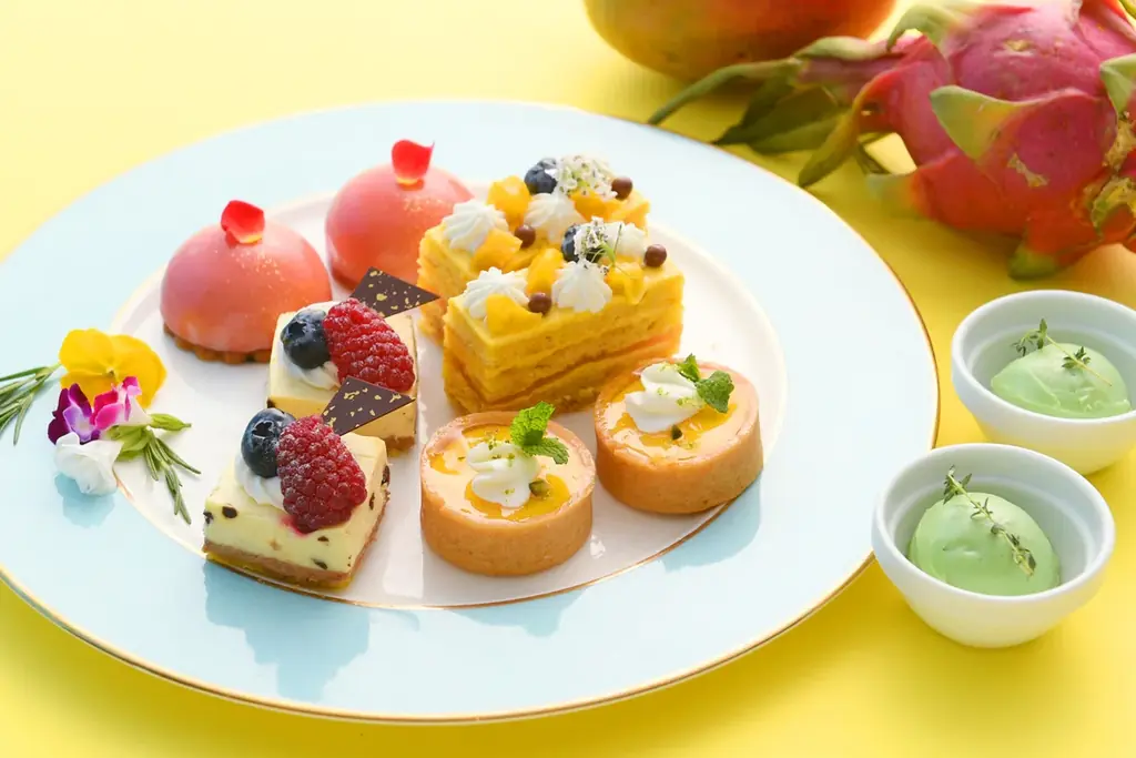 【 ケーキショップKARIN ホテルプラザ神戸店 】 夏季限定「Summer Fruits Afternoon Tea」販売のお知らせ 画像 2