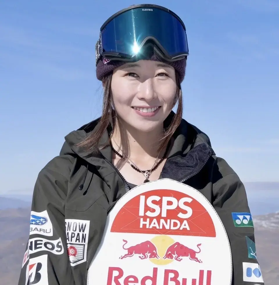 YouTubeチケット2,300枚突破・華道×美の競演も！『Aphros Queenコンテスト』第10回大会、6月28日開催へ 画像 11